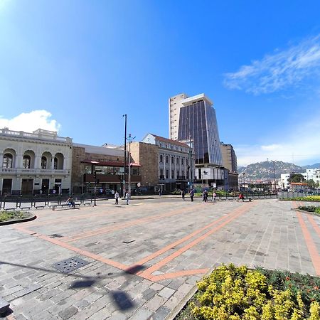 Casona 1914 Quito - Gothic Cathedral View Rooftop住宿加早餐旅馆 外观 照片